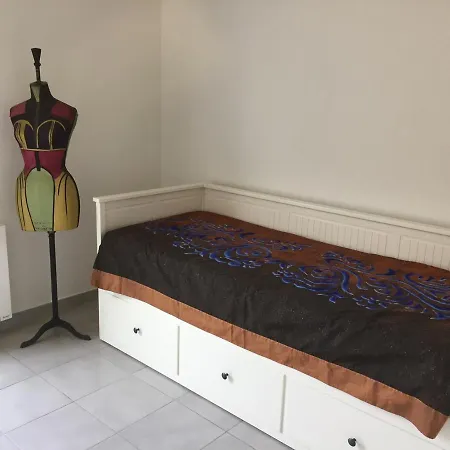 70m² Avec Terrasse, 2 Et Piscine A - Fr-1-472-157 *